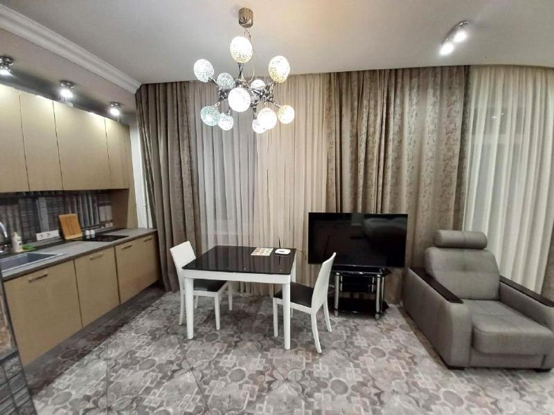 Апартаменти Apartments-olimpiysky Stadium Area Київ